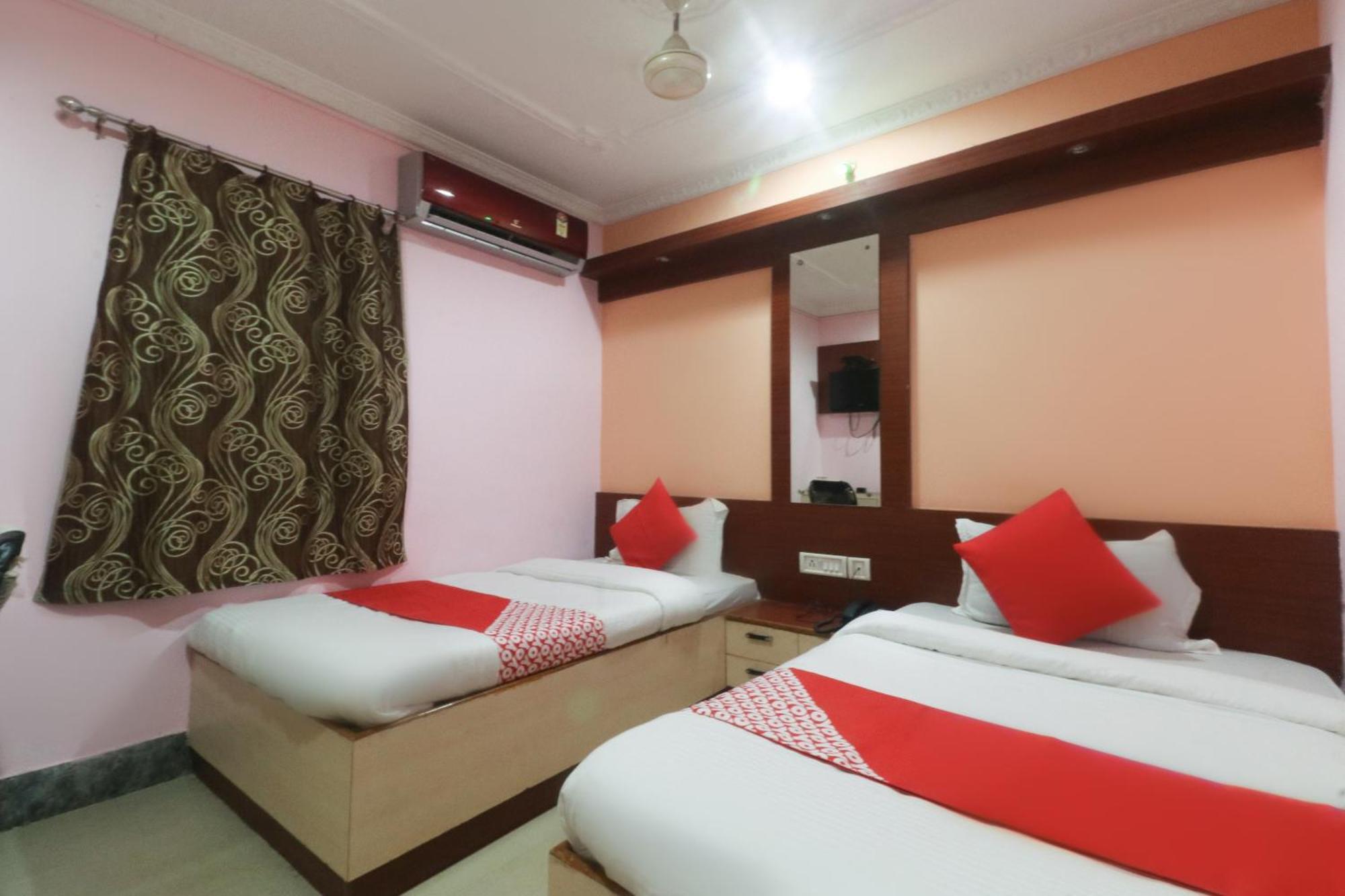 OYO 49639 Nirmala Residency Otel Bhubaneswar Dış mekan fotoğraf